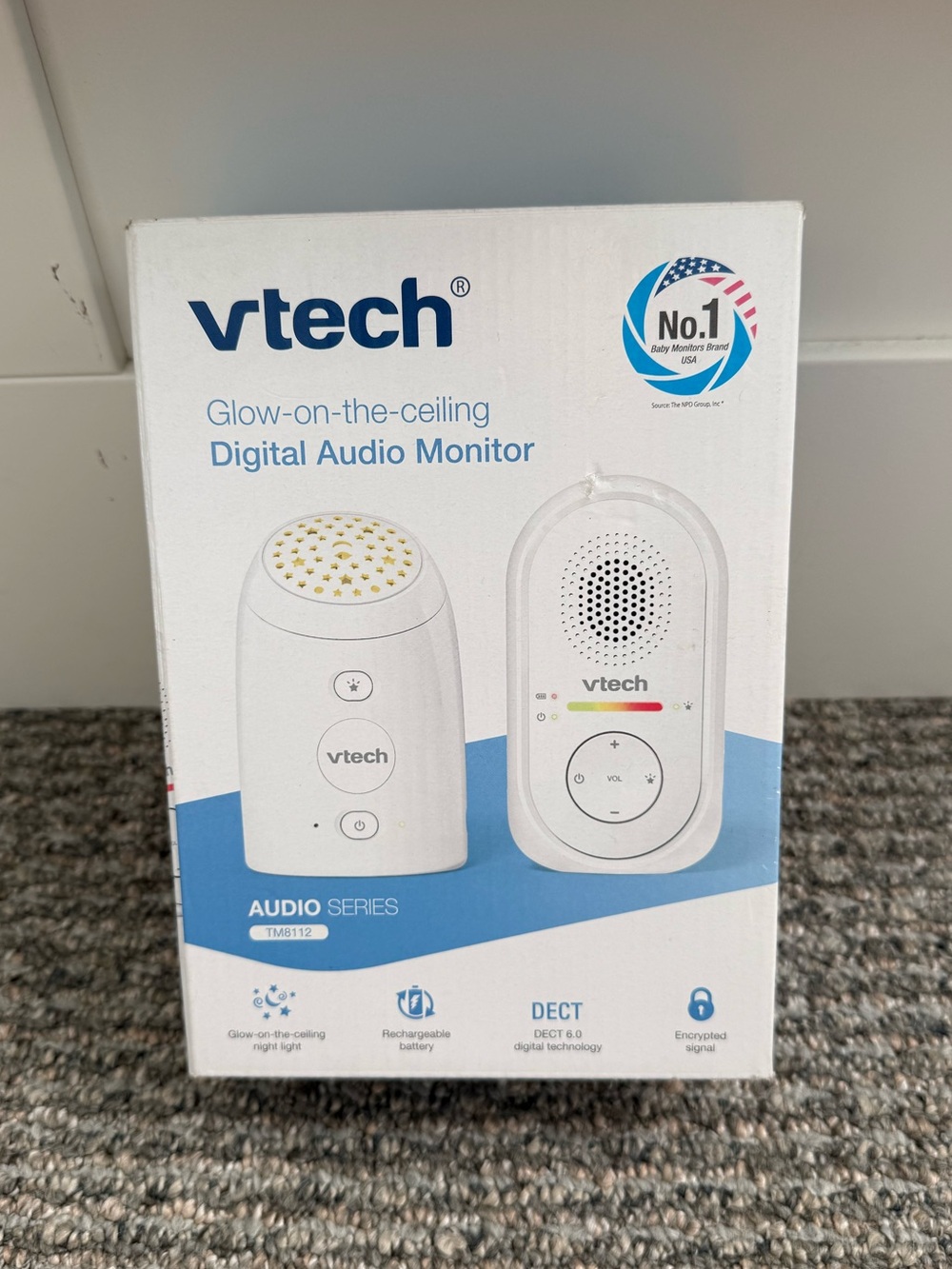VTech TM8112 Audio Baby Monitor with Glow-on-Ceiling Starry Night Light like new